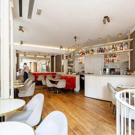 Le Bardot By - 1 Ch - 4 Pers Paris